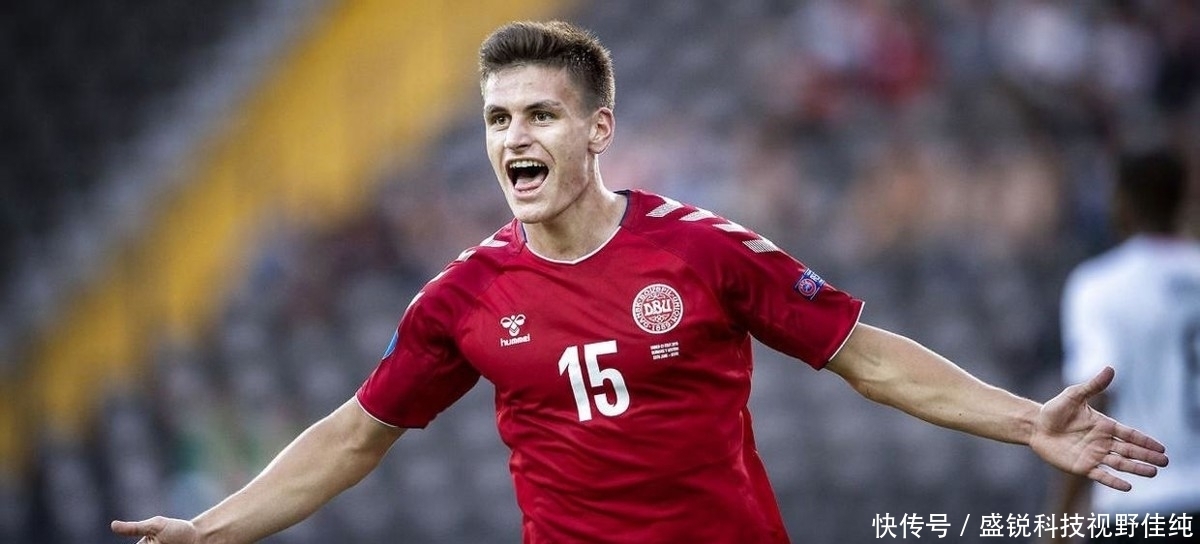 球迷在看台 球迷在看台