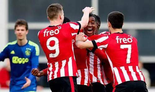 四棒的威慑 四棒的威慑